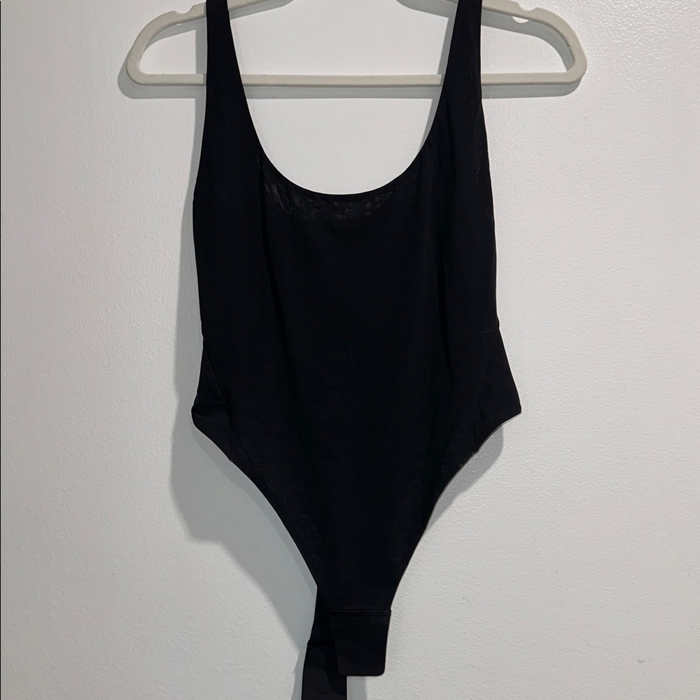 Lululemon NWT Wundermost low scoop back Soft Nulu mesh thong Sleeveless Bodysuit